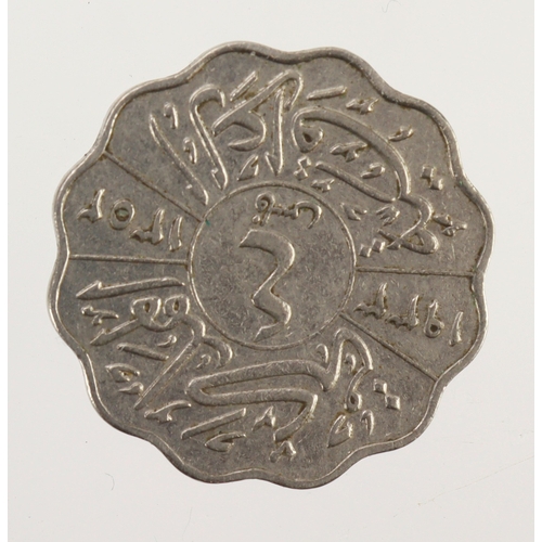 269 - Iraq cupro-nickel 4 Fils 1933 VF