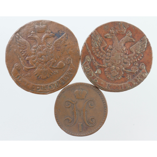 961 - Russia (3) copper: 5 Kopeks 1763 c.n.m Fine (visible under-type), 5 Kopeks 1792 EM VF, and 2 Kopeks ... 