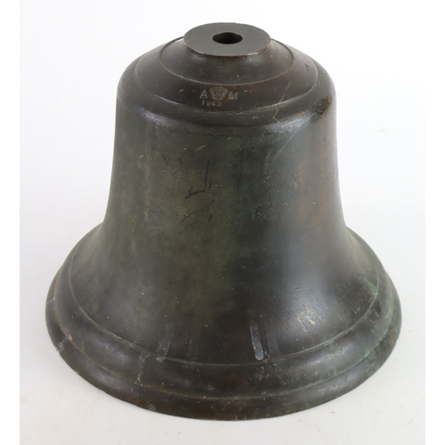 226 - RAF scarce scramble bell dated 1943 with AM stamp top bracket missing as inside.