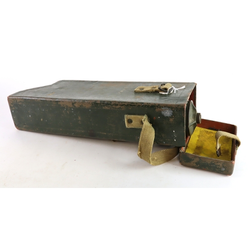 384 - WW2 trench periscope in its original hard case both in good condition.