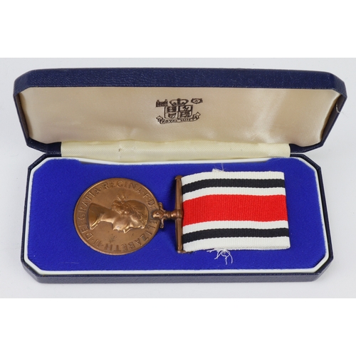 600 - Special Constabulary LS & GC Medal EIIR in modern fitted presentation case, unnamed.