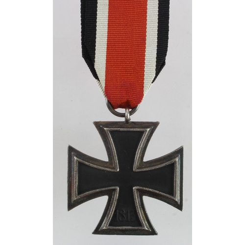 655 - German 3rd Reich 2nd class iron cross medal.