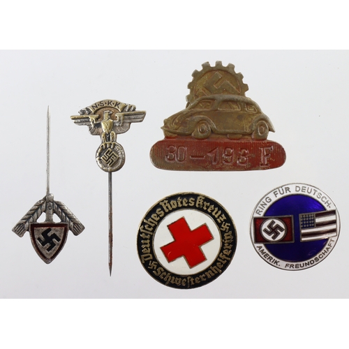 776 - German lapel badges, various WW2 types.