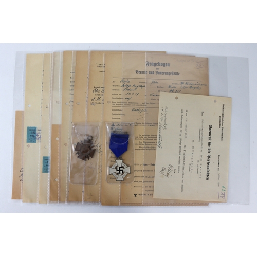 898 - German WW2 25 Year Faithful Service medal with WW1 Cross of Honour and a good selection of service d... 