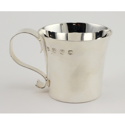 771 - Silver cup with 'S' shaped handle, hallmarked 'TB&S, Sheffield 1945' (Thomas Bradbury & Sons Ltd), h... 