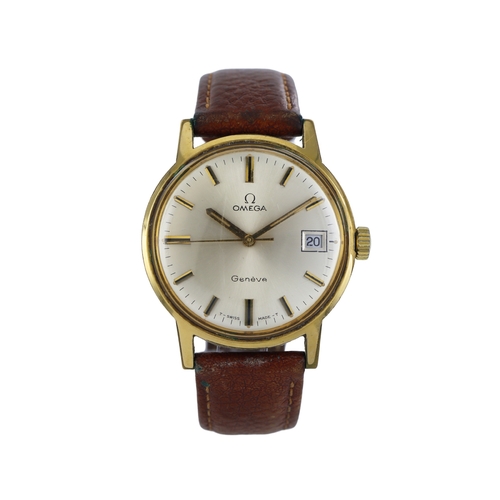 527 - Omega Geneve gold plated gents manual wind wristwatch, ref. 136.070, circa 1970. The silvered dial w... 