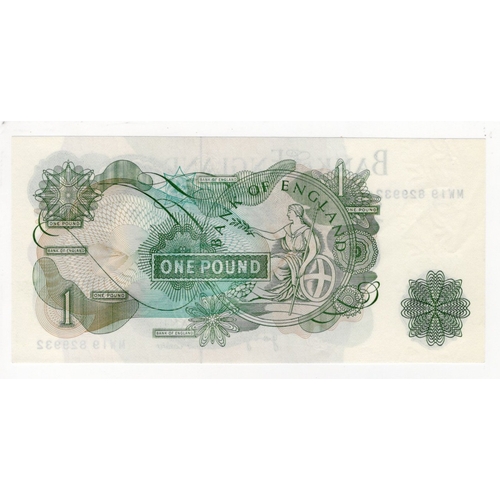 108 - Page 1 Pound (B323) issued 1970, a scarce LAST RUN REPLACEMENT note 'MW19' prefix, serial MW19 82993... 