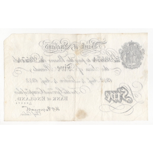 117 - Peppiatt 5 Pounds (B241) dated 4th August 1942, scarcer WAR DATE, serial C/289 98574, London issue (... 