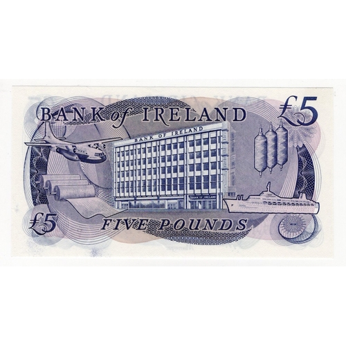 283 - Northern Ireland, Bank of Ireland 5 Pounds issued 1985, signed D.J. Harrison, LAST RUN, serial V7412... 