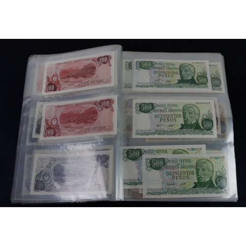 392 - Argentina (280), a collection ranging from 1970 to 1991 and denominations from 1 Peso to 10000 Pesos... 