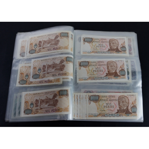 392 - Argentina (280), a collection ranging from 1970 to 1991 and denominations from 1 Peso to 10000 Pesos... 