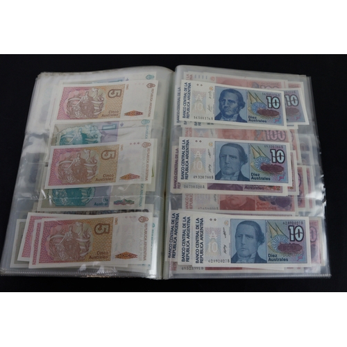 392 - Argentina (280), a collection ranging from 1970 to 1991 and denominations from 1 Peso to 10000 Pesos... 