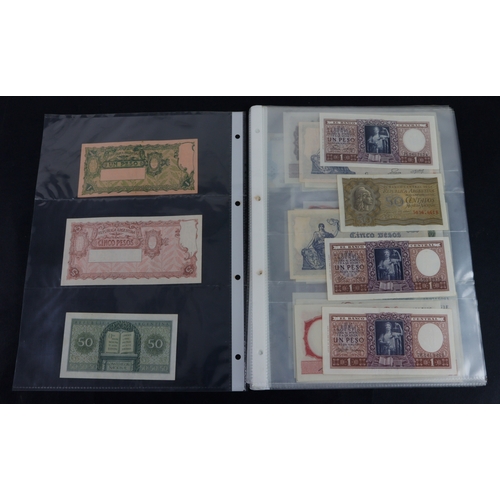 393 - Argentina (37), a collection in album sleeves, date range 1935 - 2003, denominations 50 Centavos to ... 