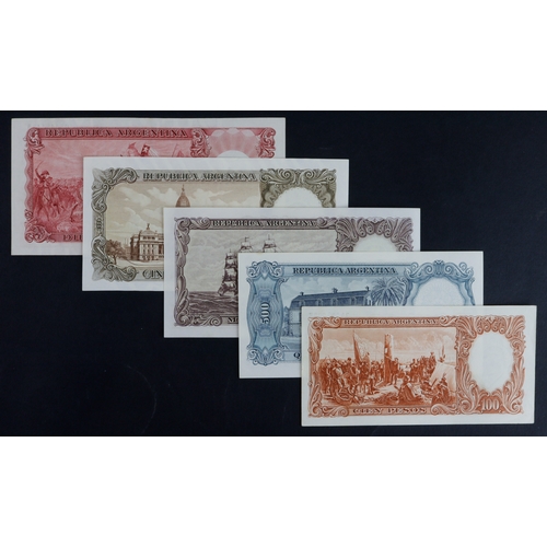 395 - Argentina (5), 10000 Pesos, 5000 Pesos, 1000 Pesos, 500 Pesos, 100 Pesos dated 1961 - 1969 (BNB B330... 