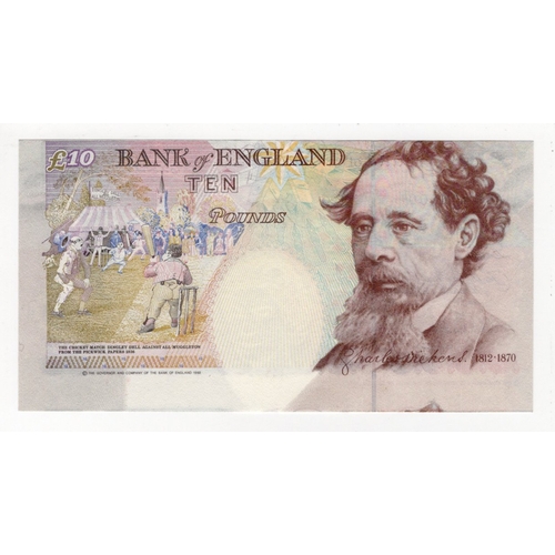 41 - ERROR Kentfield 10 Pounds issued 1992, major design misplaced vertically with top of adjacent note s... 