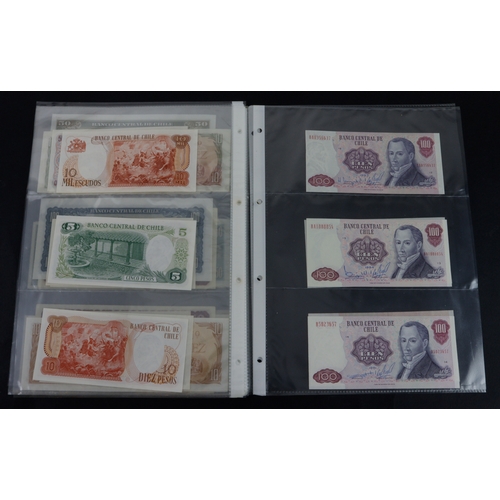 497 - Chile (40), a high grade group in album sleeves, 5 Pesos to 10000 Pesos issued between 1958 & 1987, ... 