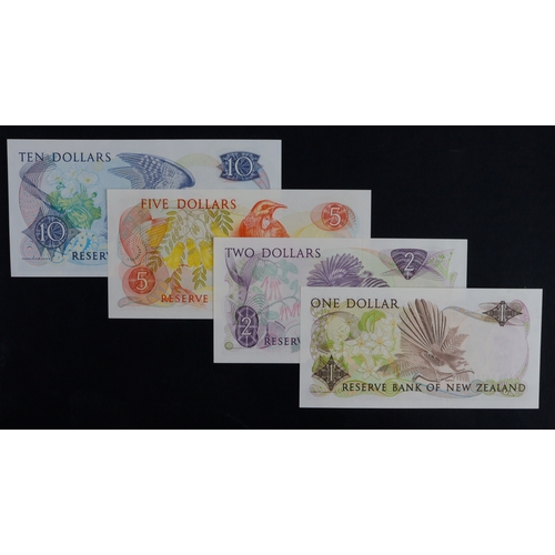 727 - New Zealand (4) 10 Dollars, 5 Dollars Star Replacement note with LOW serial number JA 000628*, 2 Dol... 