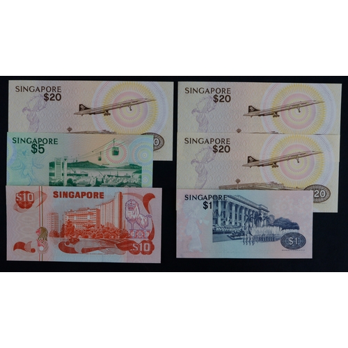 821 - Singapore (6), Bird Series 20 Dollars issued 1979 (3), a consecutively numbered run, serial A/56 538... 