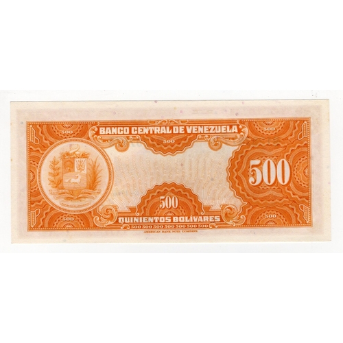 916 - Venezuela 500 Bolivares dated 8th November 1956, serial B1297875 (BNB B307i, Pick37b) light handling... 