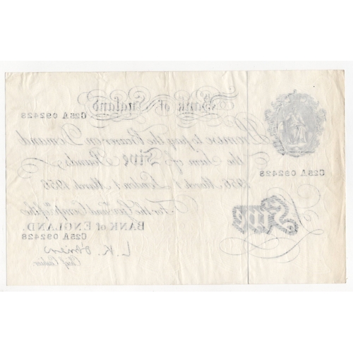 99 - O'Brien 5 Pounds (B276) dated 1st March 1956, final year of issue of white notes, serial C25A 092428... 