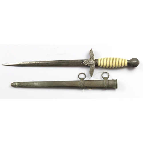 63 - German 2nd Pattern Luftwaffe dagger, 1937. Blade 10.5