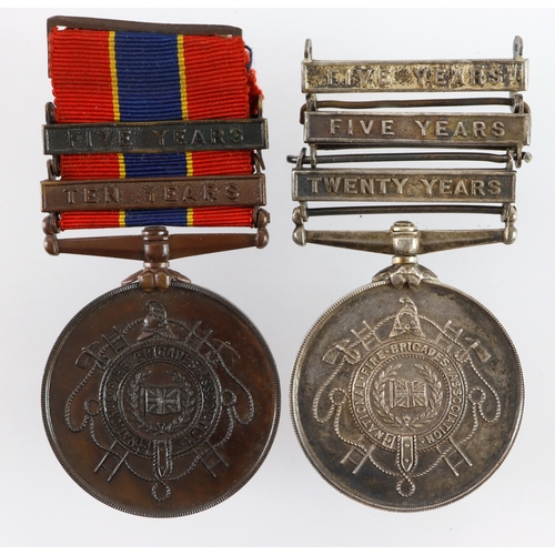 687 - Fire Brigade Long Service medals with service bars both named to the same man Richard Spinks.
