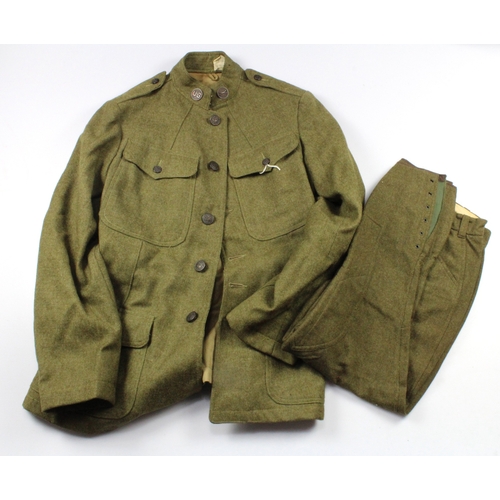 1089 - WW1 US soldiers jacket and britches complete with its original insignia divisional patches etc.