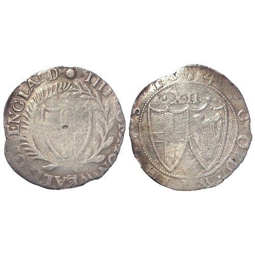 292 - Commonwealth Shilling 1654 mm. sun, S.3217, 5.78g, Fine.