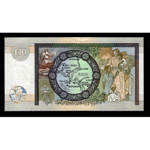 370 - Scotland, Clydesdale Bank 10 Pounds dated 25th April 2003, scarce REPLACEMENT note, signed Ross Pinn... 