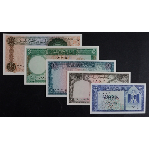 606 - Egypt (5), 10 Pounds & 5 Pounds dated 1964, 1 Pound dated 1966, 50 Piastres & 25 Piastres dated 1965... 