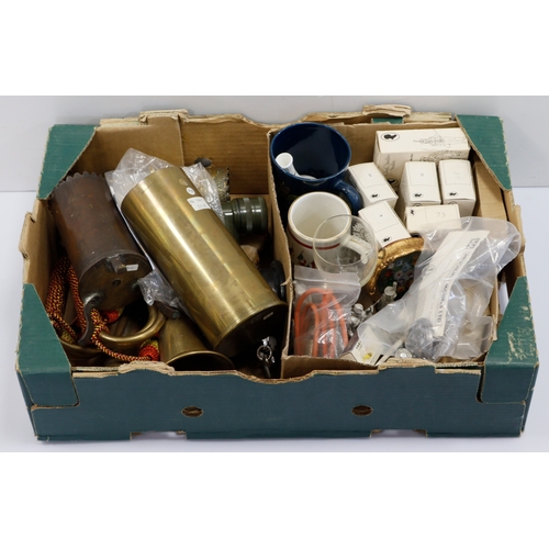 1031 - Banana box of mixed Militaria and Military figures etc  (Qty)  Buyer collects