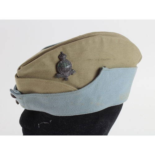 1063 - Cambridge University scarce OTC officers forage hat dated 1939 with original bronze hat badge.