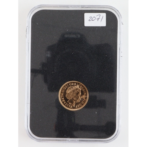 17 - Half Sovereign 2002 BU in an unoffical slab