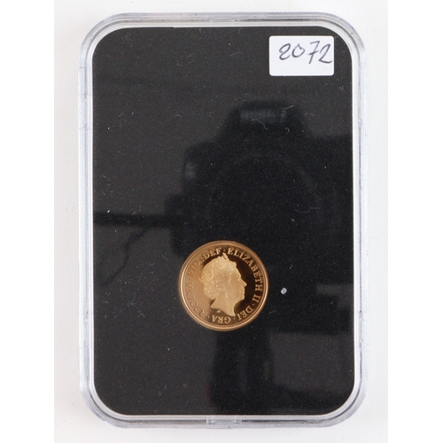 18 - Half Sovereign 2022 BU in an unoffical slab