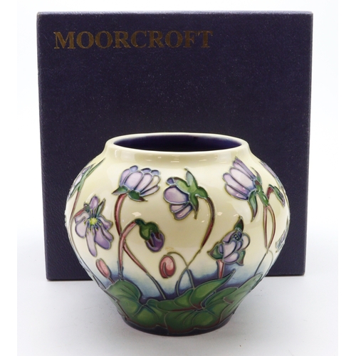 78 - Moorcroft 'Hepatica' pattern vase, dated 1999, makers marks to base, height 11cm approx., contained ... 
