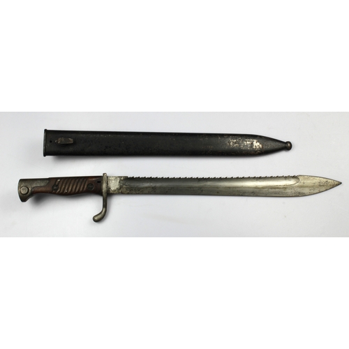 930 - WW1 German saw back butcher bayonet.