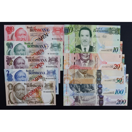 442 - Botswana (10), 10 Pula, 20 Pula, 50 Pula, 100 Pula and 200 Pula dated 2012 - 2014, 1, 2, 5, 10 & 20 ... 