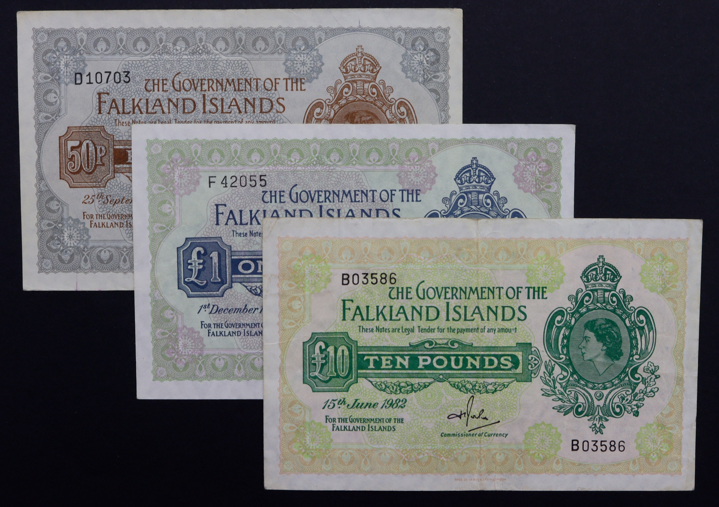 Falkland Islands (3), 10 Pounds dated 15th June 1982, serial B03586 ...