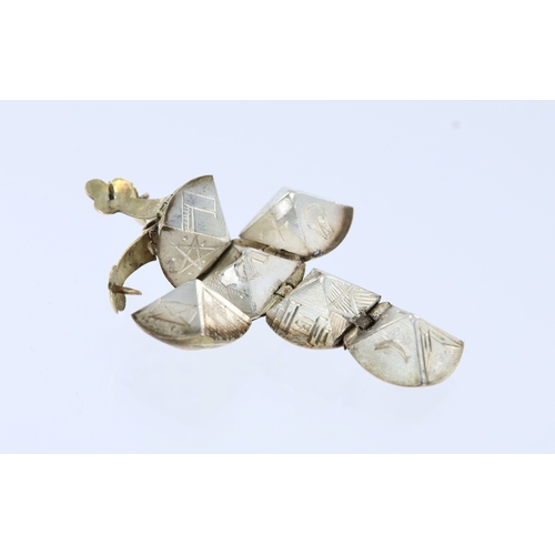 256 - Silver gilt Masonic ball. Weight approx 7.2g