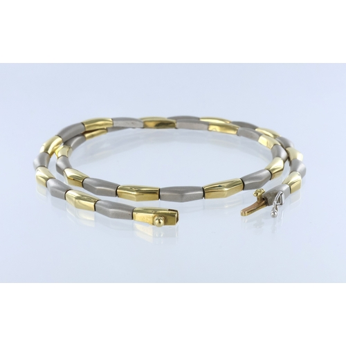 259 - Yellow and white metal (stamped 18ct) collar necklace with box clasp and safety catch, alternate pol... 