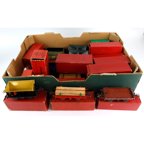 259 - Hornby. A collection of approximately twenty-five Hornby wagons (some boxed)