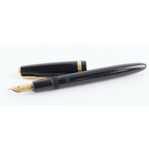 288 - Parker Maxima Duofold Black fountain pen, with Parker 14k