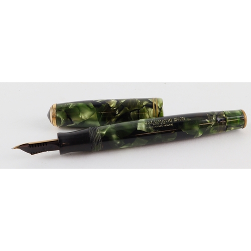 291 - Parker Vacumatic Marbled Emerald Pearl fountain pen, With Parker nib (bent at end)