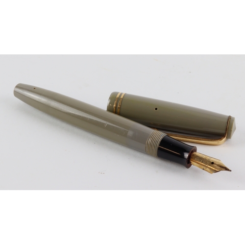 292 - Parker Victory Grey fountain pen, with Parker 14k nib