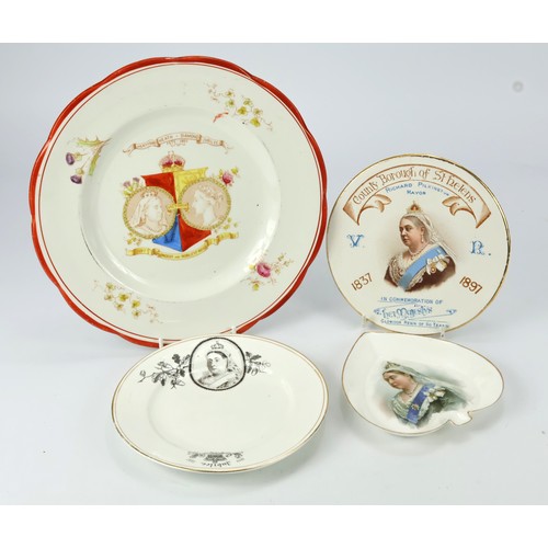 119 - Queen Victoria Interest: a Golden Jubilee plate (1837-1887), along with three Diamond Jubilee plates... 