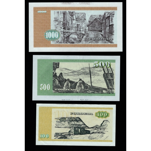 520 - Faeroe Islands (3), 1000 kronur dated 1994, serial A0942C 0657075 (BNB B211e, Pick23e), 500 kronur d... 
