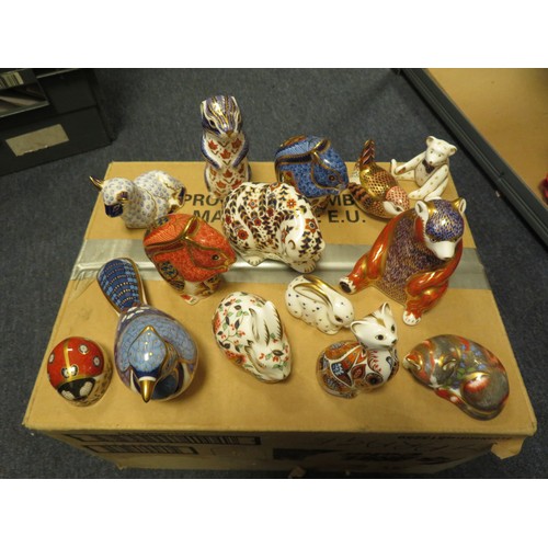 125 - Royal Crown Derby Paperweights incl Russian Bear, Grey Squirrel-Deben, Meadow Rabbit, Red Squirrel, ... 