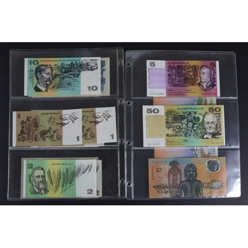 425 - Australia (18), including 10 Shillings (2), 1 Pound (1), 5 Pounds (1), First Dollar issues Commonwea... 
