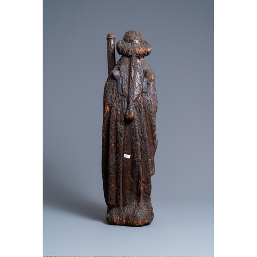 146 - An oak figure of an angel holding the Instruments of the Passion, Brabant region, Southern Netherlan... 