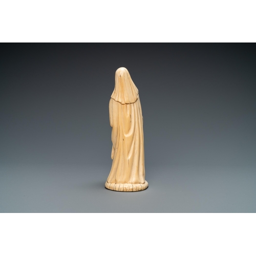 185 - An ivory figure of an abbess, probably Dieppe, France, 19th C.Lot subject to CITES-regulations. Avai... 